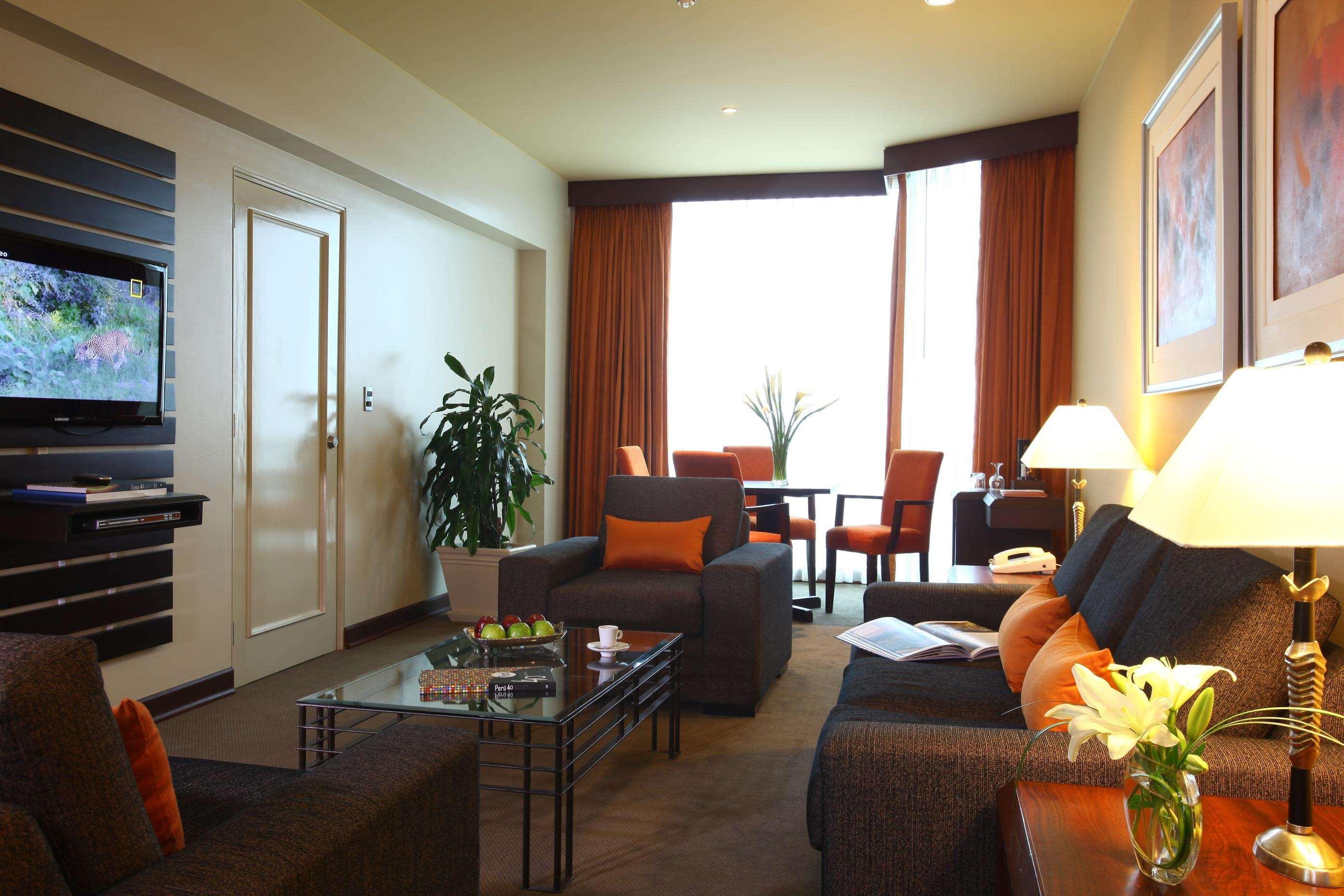לימה Delfines Hotel & Convention Center מראה חיצוני תמונה